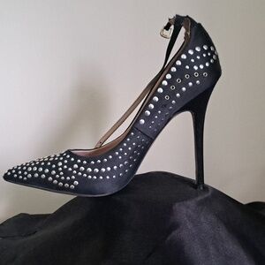 ✔Silver black & gold studded high heel With ankel strap Zigi Soho